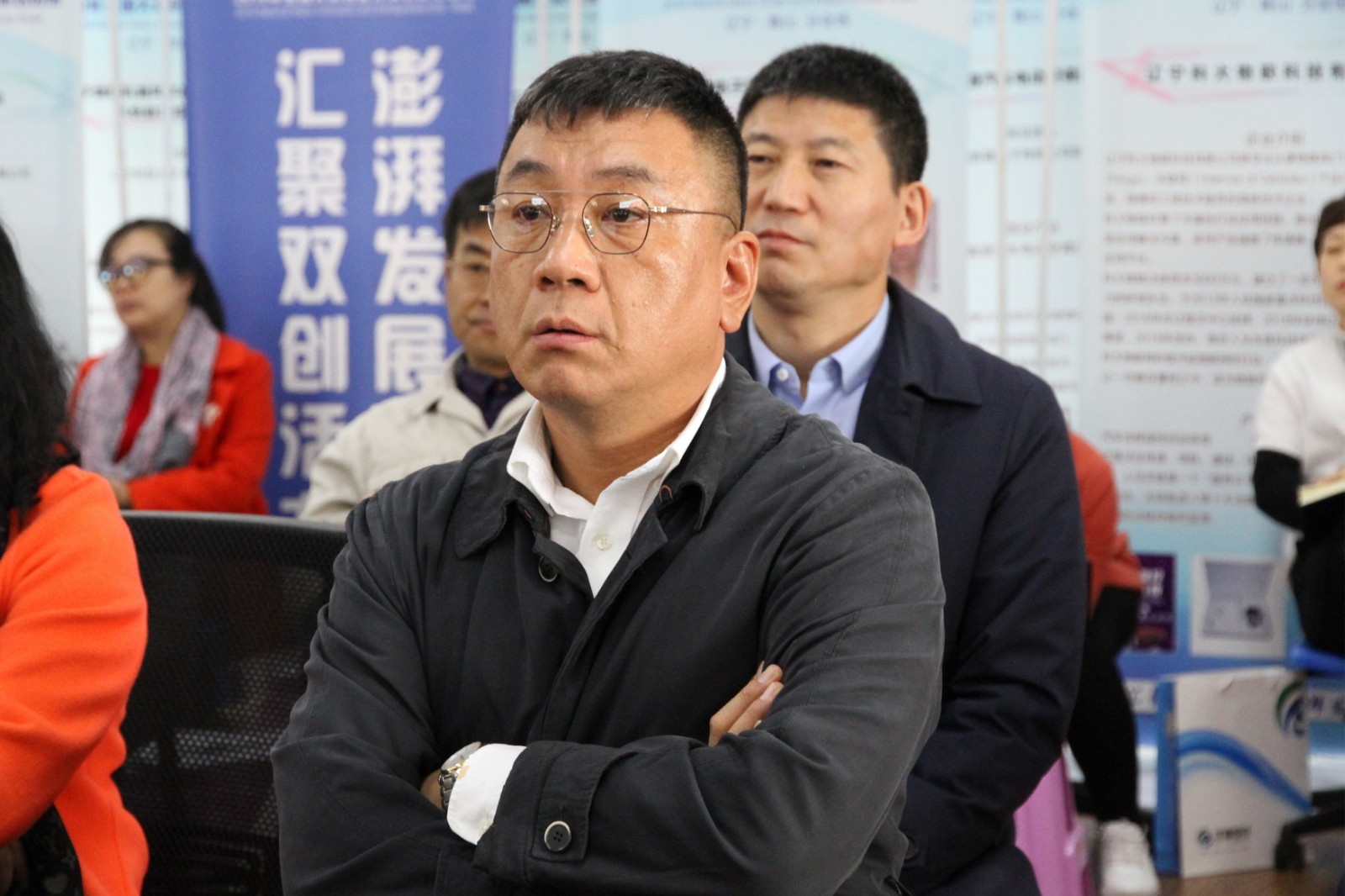 5db2cb3ba8e29.jpg